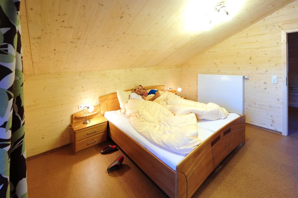 Feriendorf Am Hahnenkamm Reutte Room photo